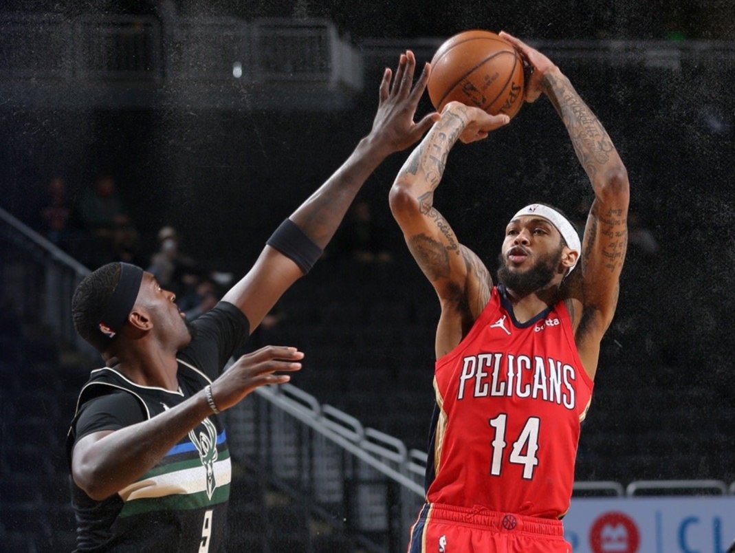 加时末段体能课后，孟菲斯灰熊豪取连胜备战亚冠，目标明确，身体对抗强度拉满